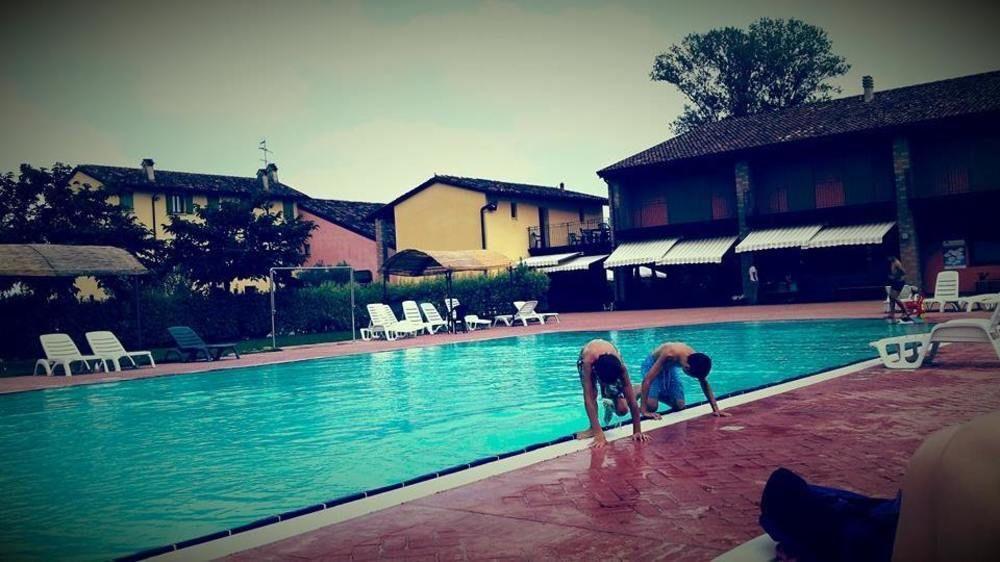 Agriturismo Cascina Boschi Apartman Volta Mantovana Kültér fotó