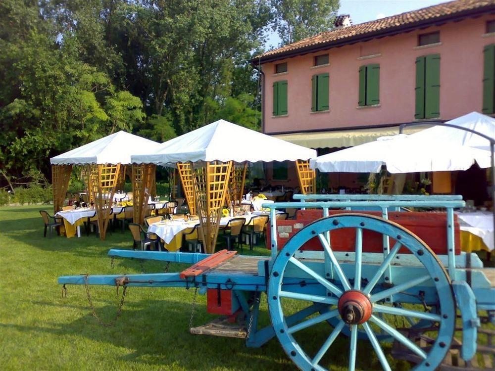 Agriturismo Cascina Boschi Apartman Volta Mantovana Kültér fotó